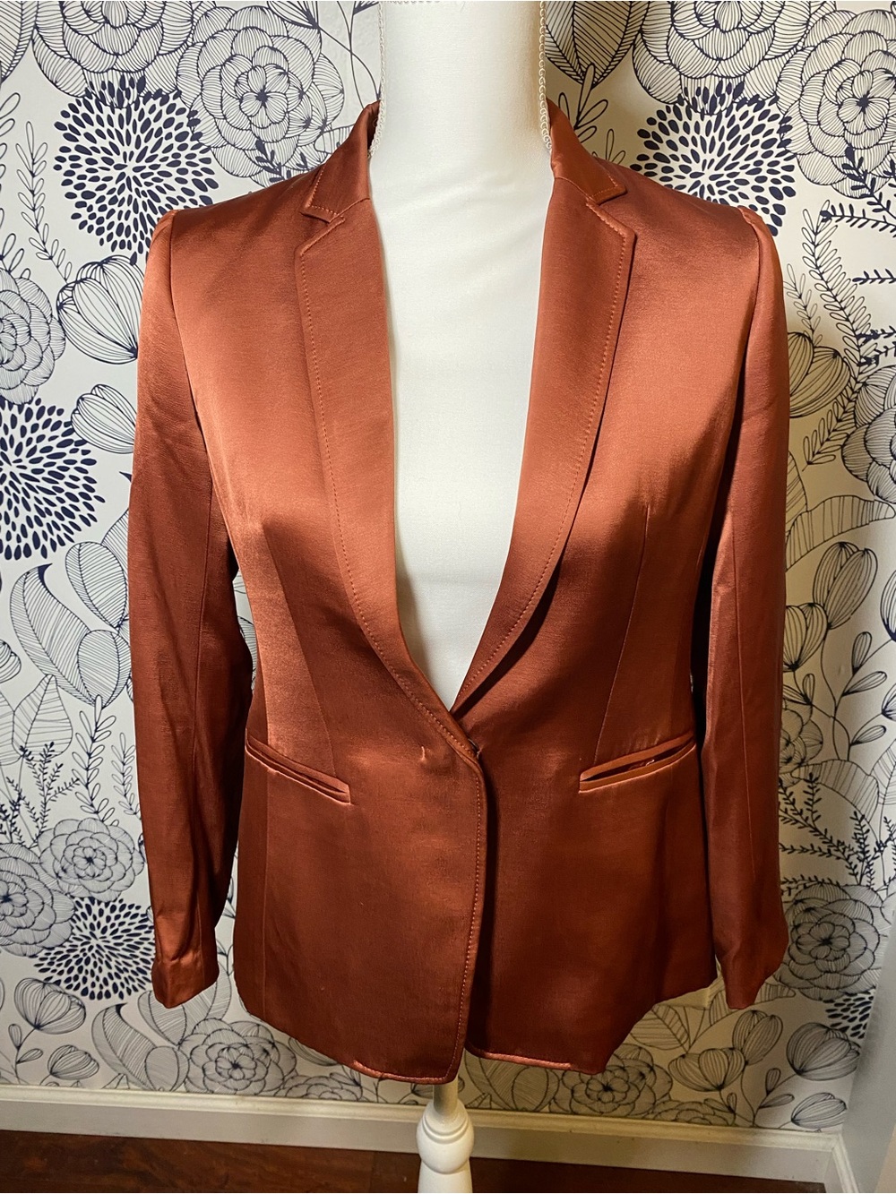 Banana Republic Satin Boyfriend Blazer in Copper Office Work Party